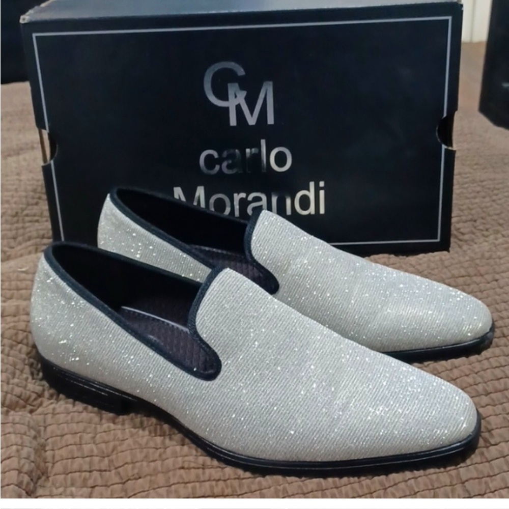 Nice dress shoes size 12 perfectt condition wore for 30 mins